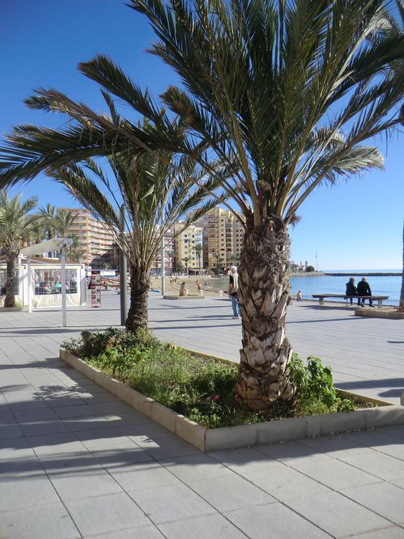 Casas Holiday - Playa Del Cura 2 تورّيفيِخا الغرفة الصورة