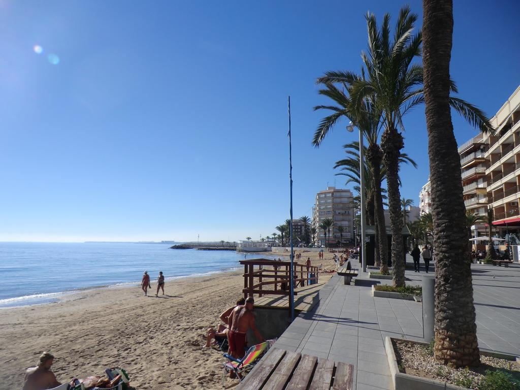 Casas Holiday - Playa Del Cura 2 تورّيفيِخا الغرفة الصورة